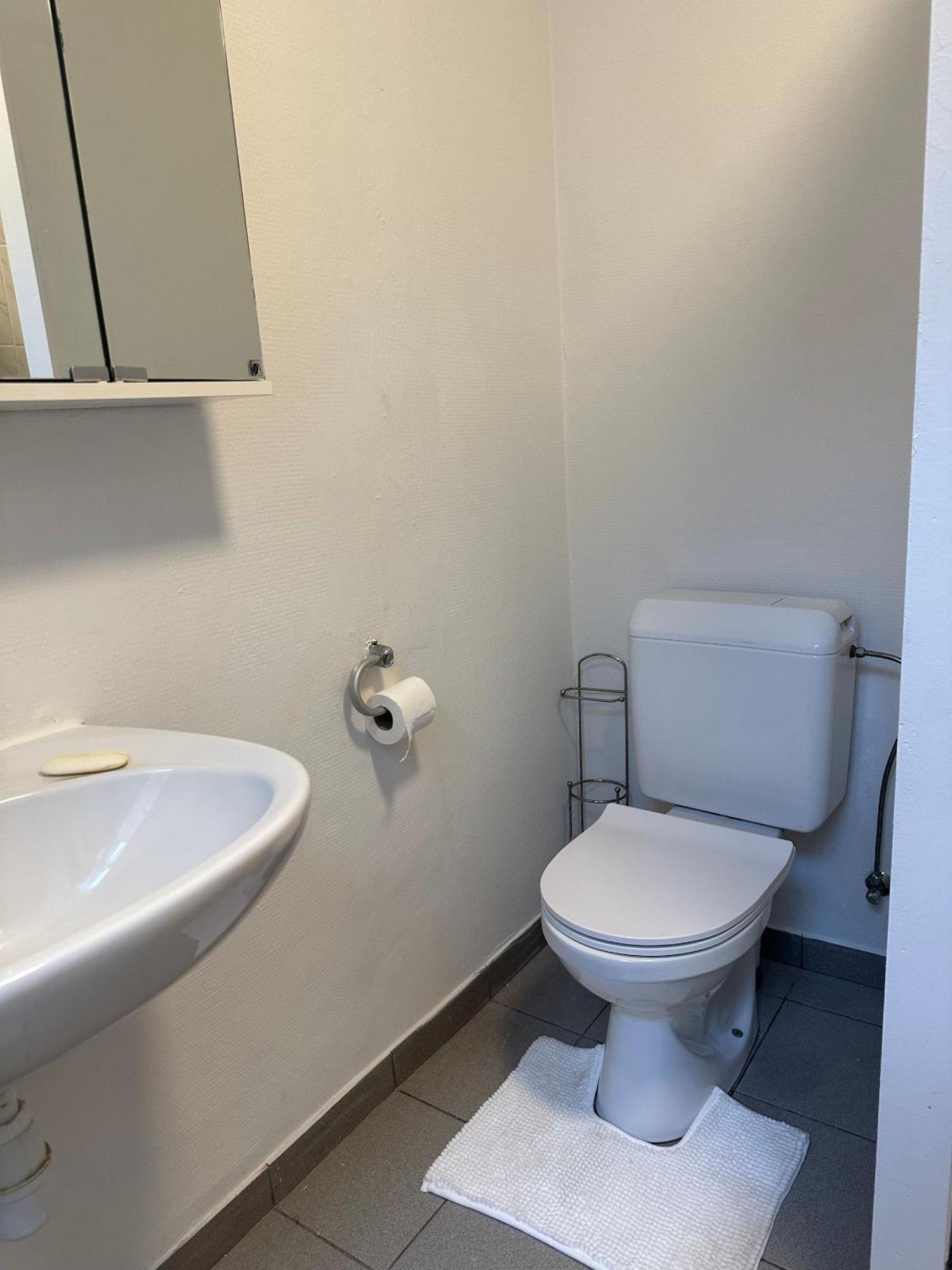 Charming Uccle With Views Apartamento Bruselas